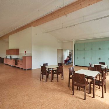 Lux Bau Referenz Lebenshilfe Werkstatt